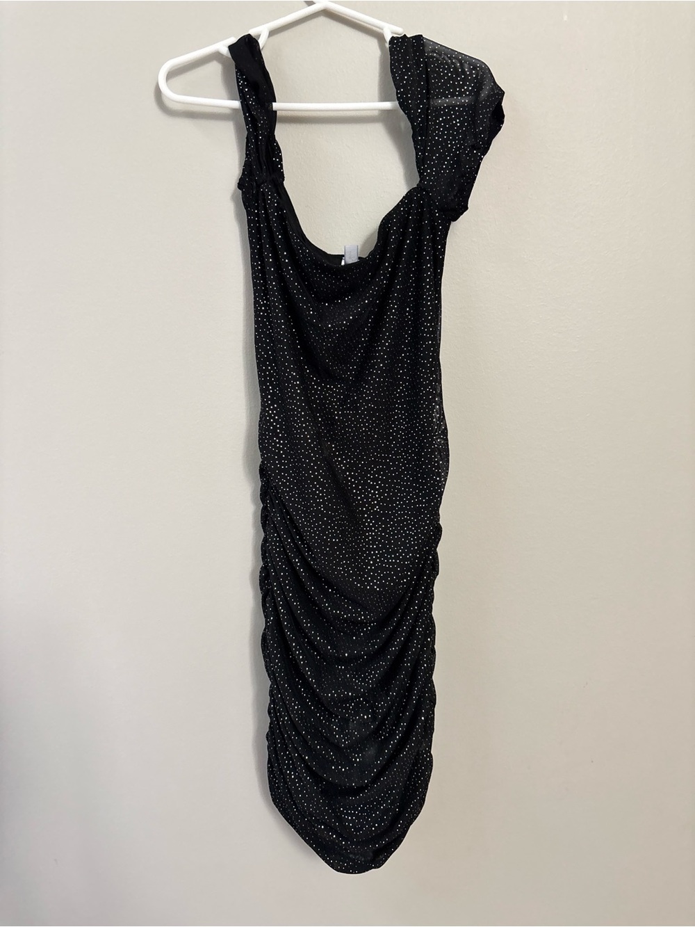Lucy in the Sky Black One-Shoulder Ruched Sparkle Dress